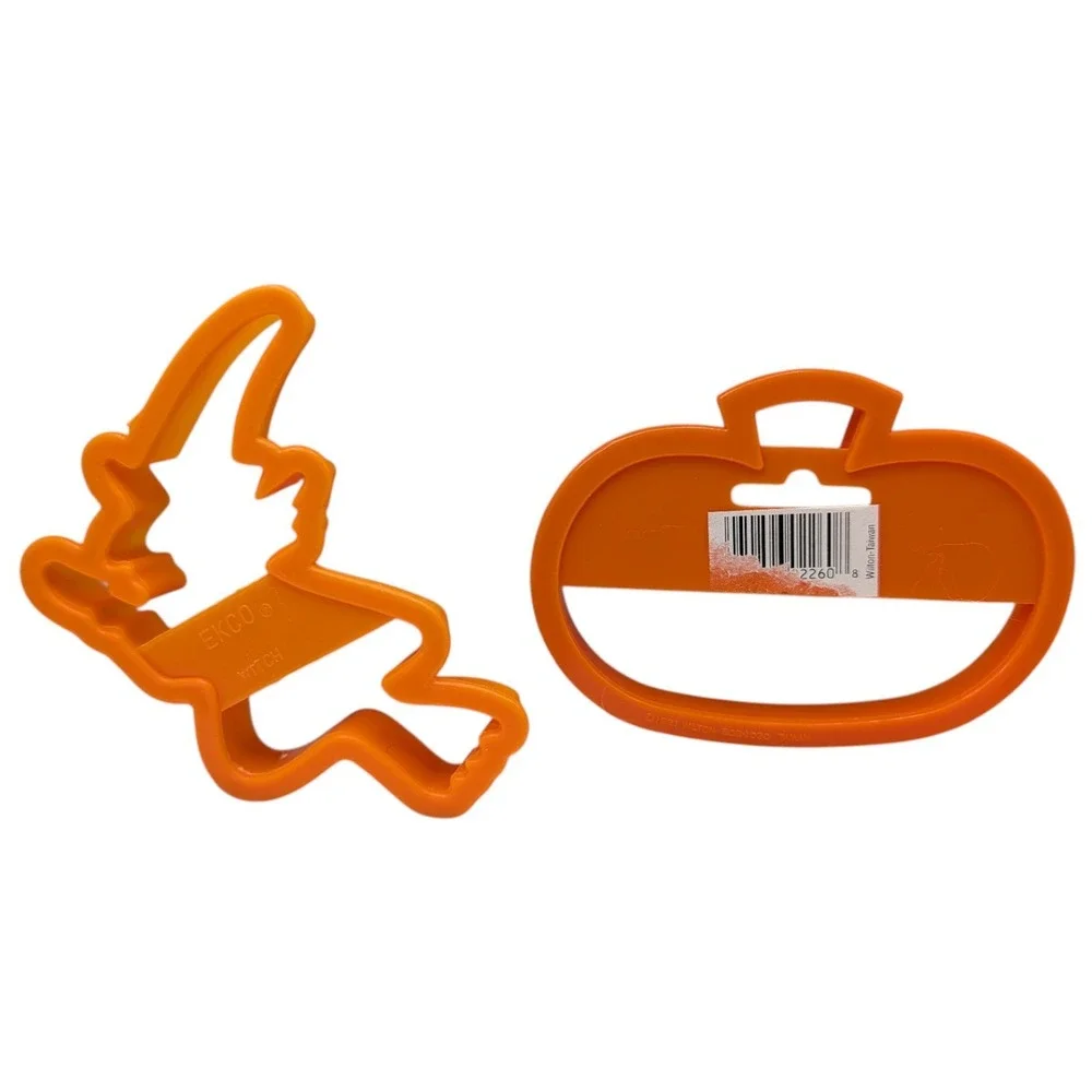 Vintage Halloween Cookie Cutters Orange Plastic Ekco Witch Broom Wilton Pumpkin‎